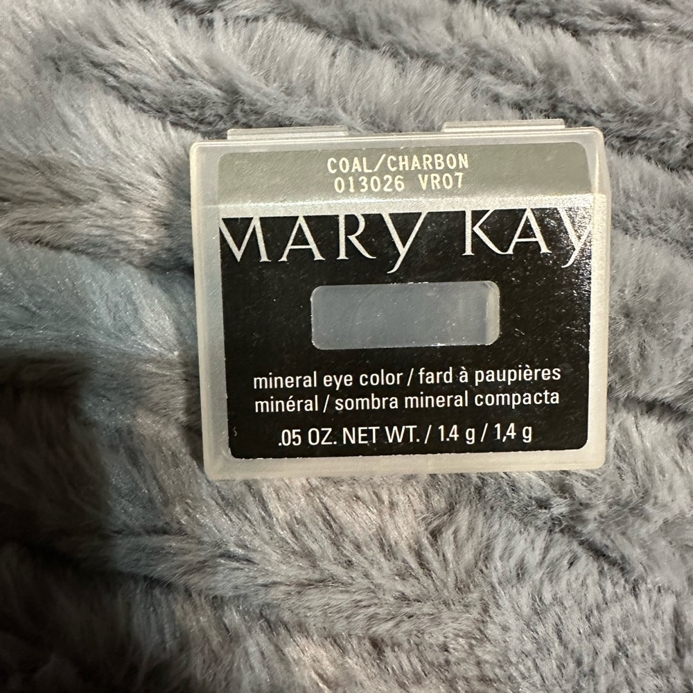 Mary Kay Mineral Eye Color. Coal/Charbon. New